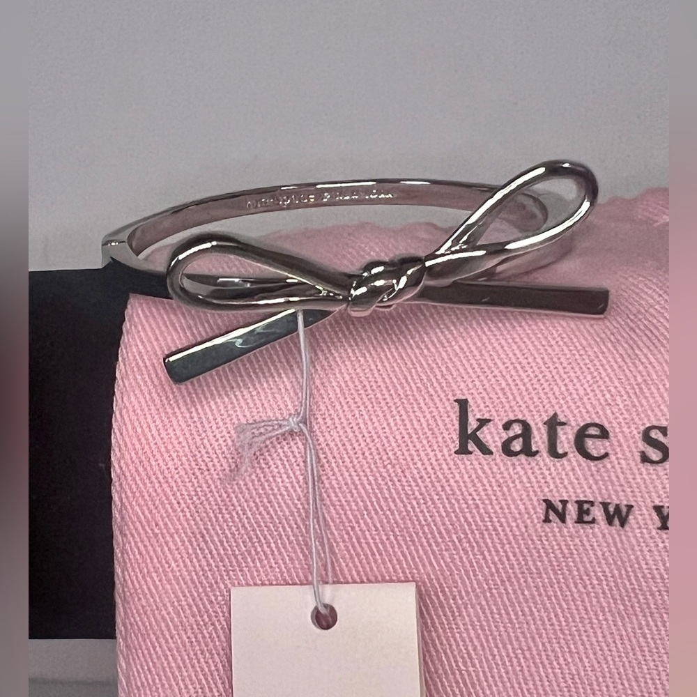 NWT Kate Spade Silver Bow Bracelet - Picture 4 of 10